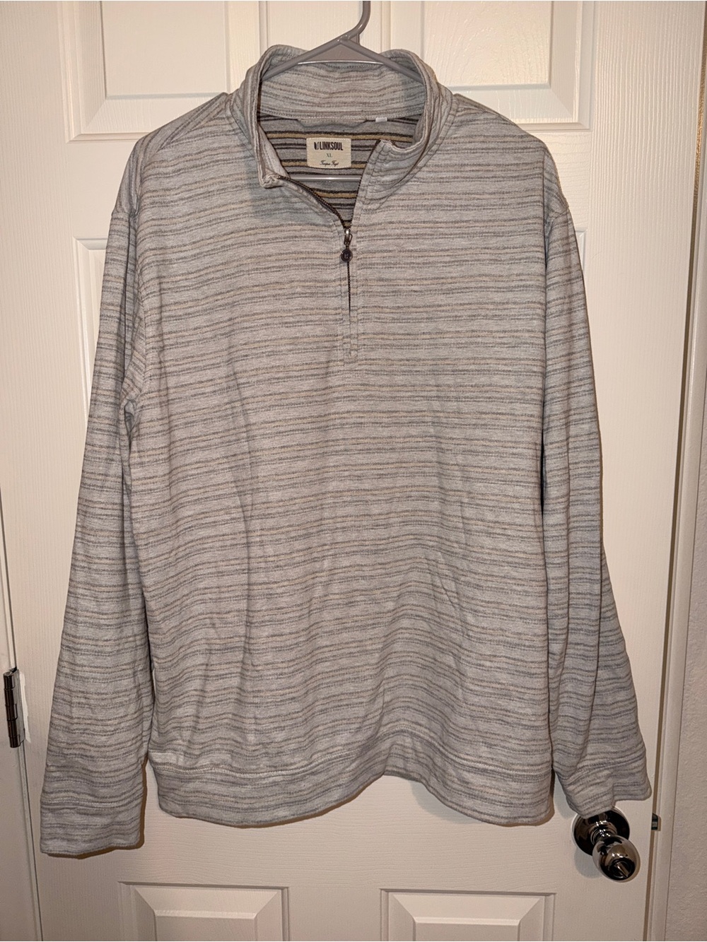 XL Linksoul men's grey horizontal heathered stripe quarter-zip pullover